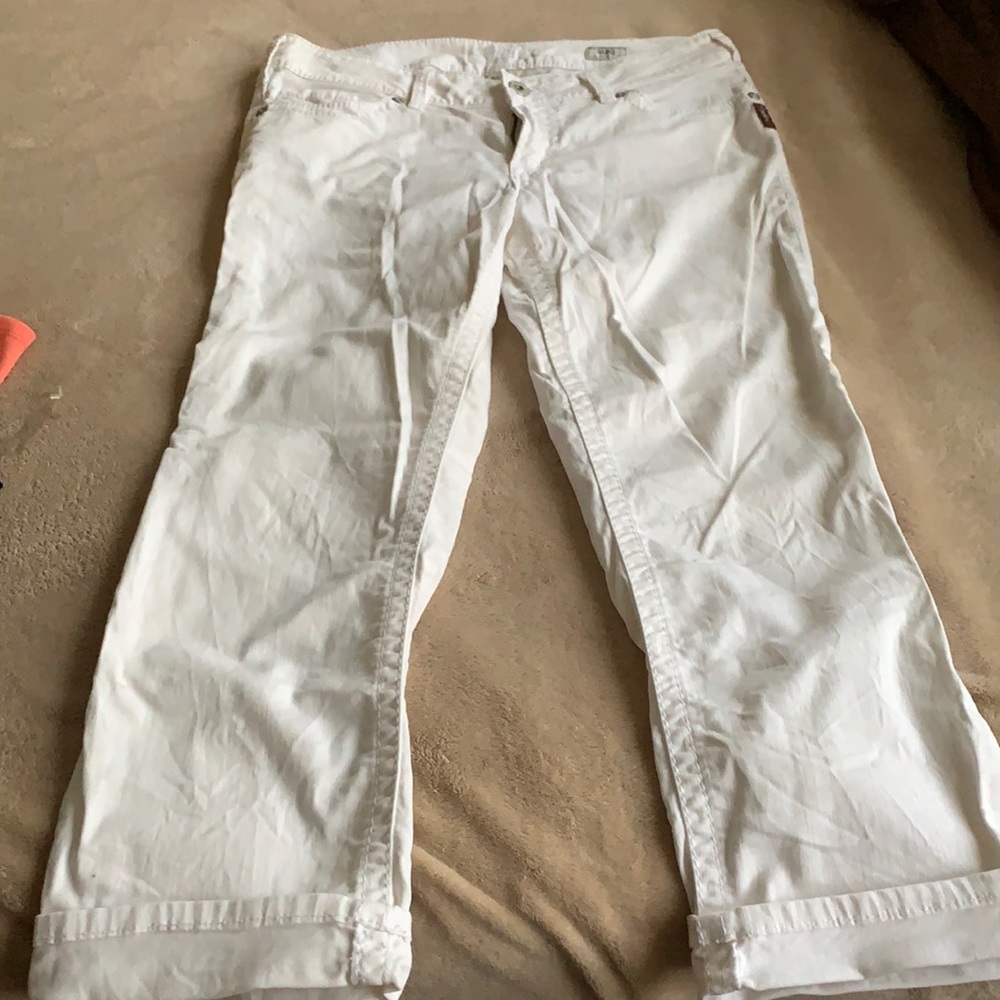 Silver capri’s